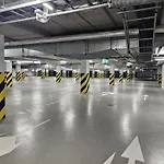 Urban Global Premium - 11th Floor No 23-free Garage Self Check-in Apartmán Katovice