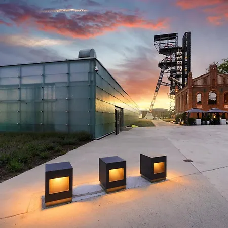 Urban Global Premium - 11th Floor No 23-free Garage Self Check-in Apartament *