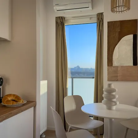 Urban Global Premium - 11th Floor No 23- Air Condition - Balcony - Free Garage Катовице