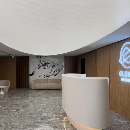 Urban Global Premium 11th Floor No 23 Free Garage Self Check-in, No Deposit 公寓 卡托维兹