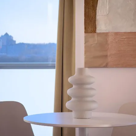 Апартаменты Urban Global Premium - 11th Floor No 23- Air Condition - Balcony - Free Garage *