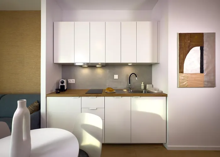 Urban Global Premium - 11th Floor No 23-free Garage Self Check-in קטוביץ