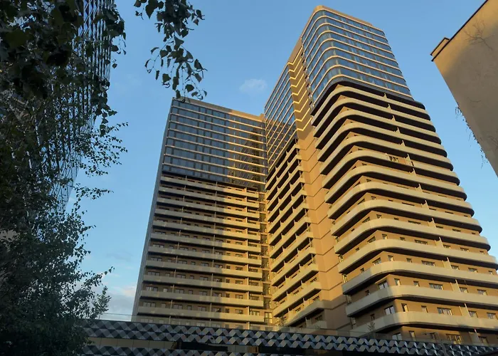 Urban Global Premium - 11th Floor No 23-free Garage Self Check-in